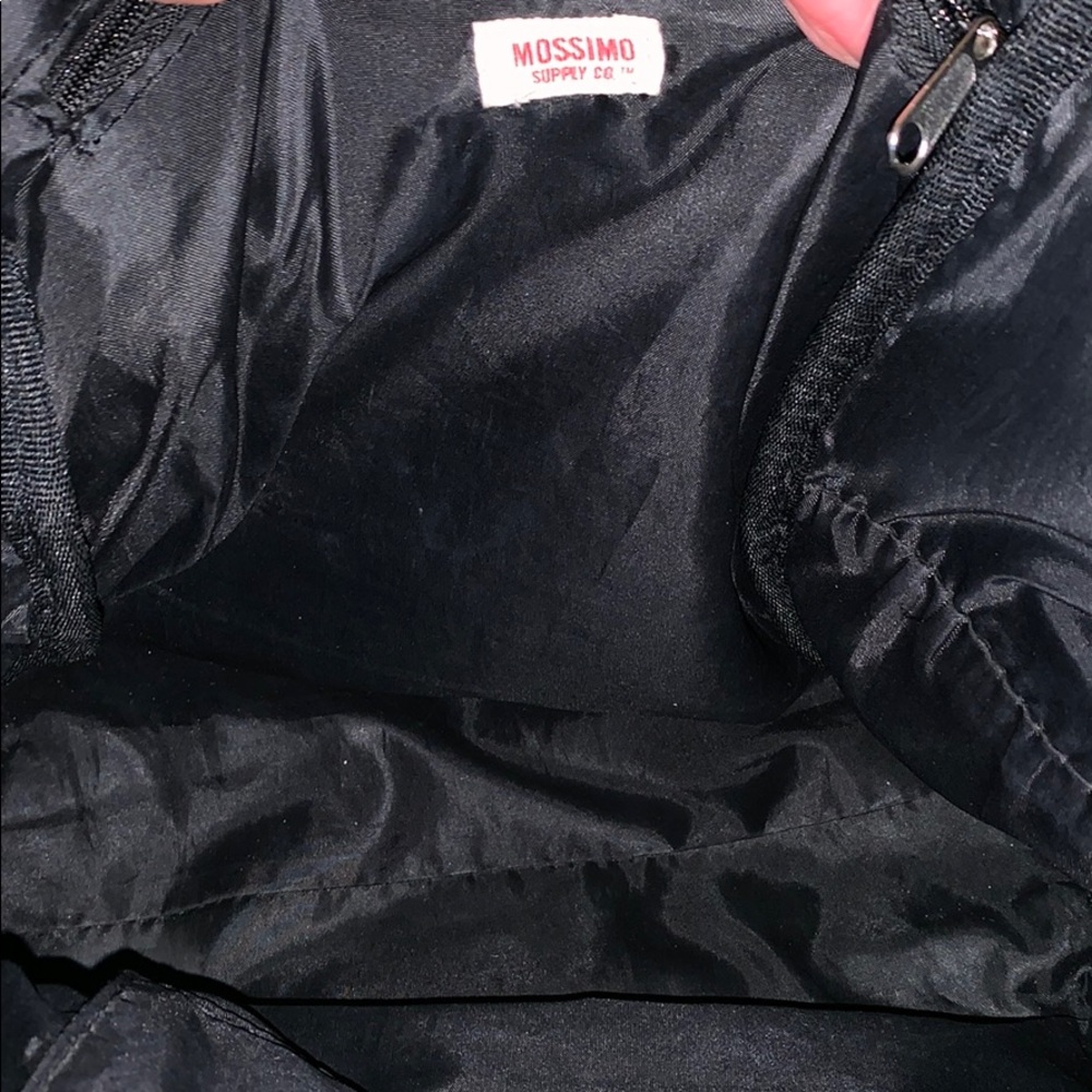 Backpack - Picture 3 of 4